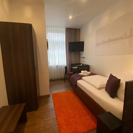 Hotell Sevendays Karlsruhe