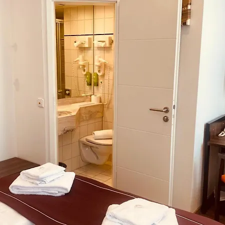 Sevendays Hotell