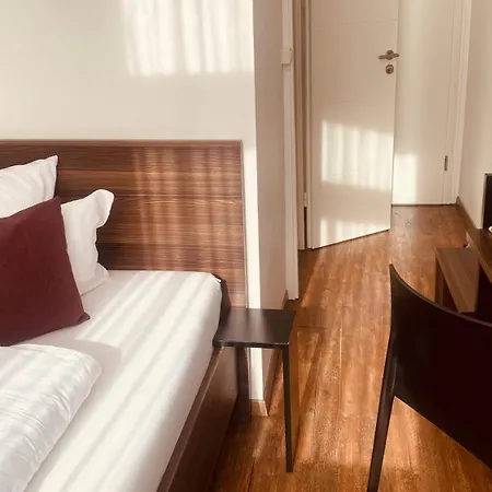 Sevendays 4* Καρλσρούη