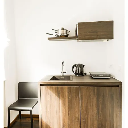 Ξενοδοχείο Sevendays 4*