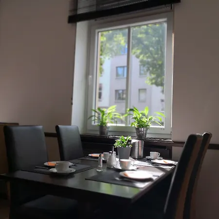 Hotel Sevendays
