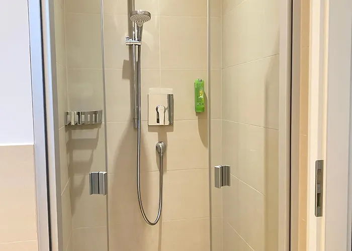 Sevendays ホテル 4*