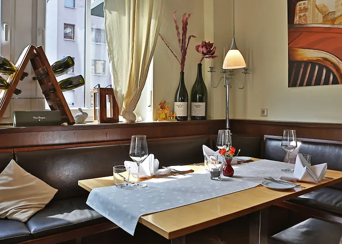 ホテル Sevendays カールスルーエ